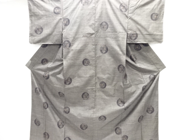 大特価品　寺塔に花模様織り出し本場泥大島紬着物(9マルキ)